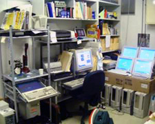 画像｜分析用コンピュータ群